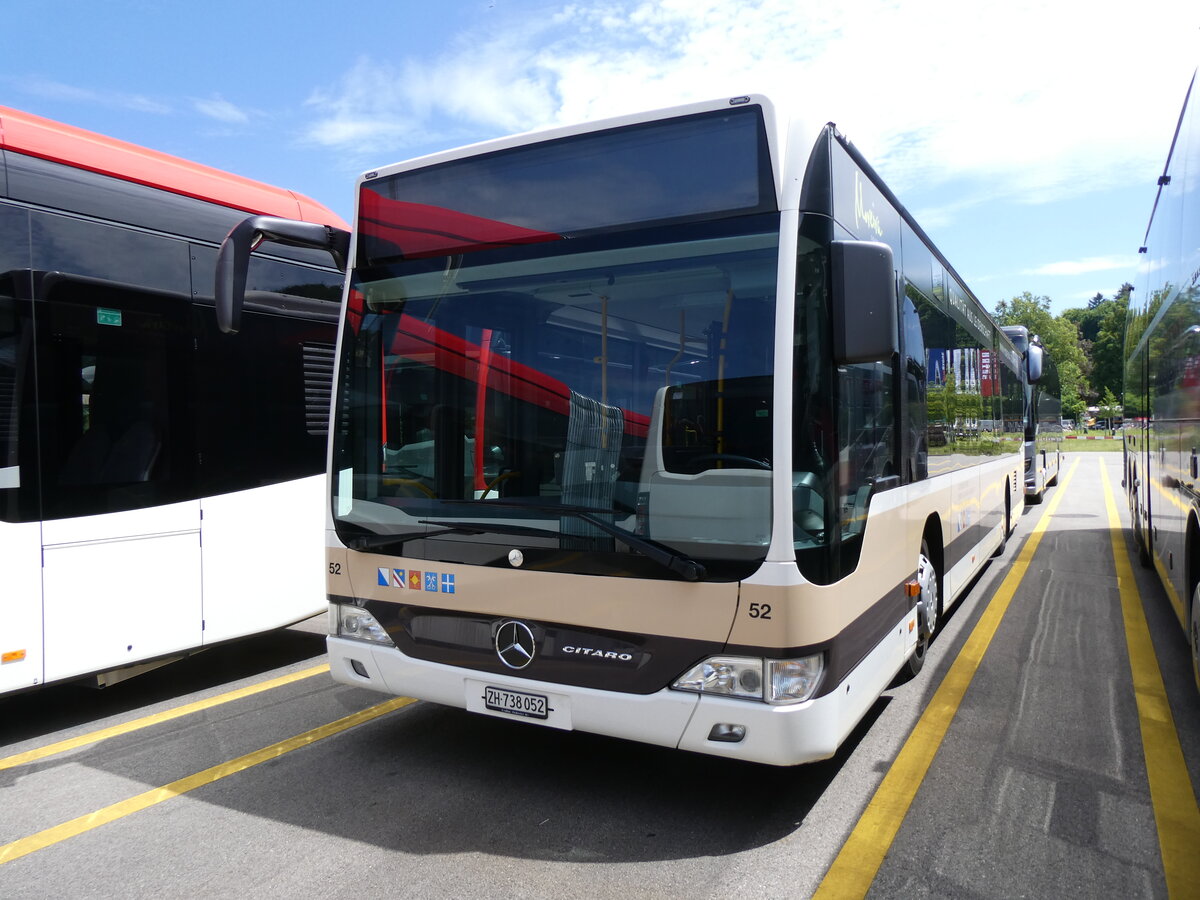 (276'142) - AZZK Zollikon - Nr. 52/ZH 738'052 - Mercedes am 31. Mai 2025 in Winterthur, Daimler Buses