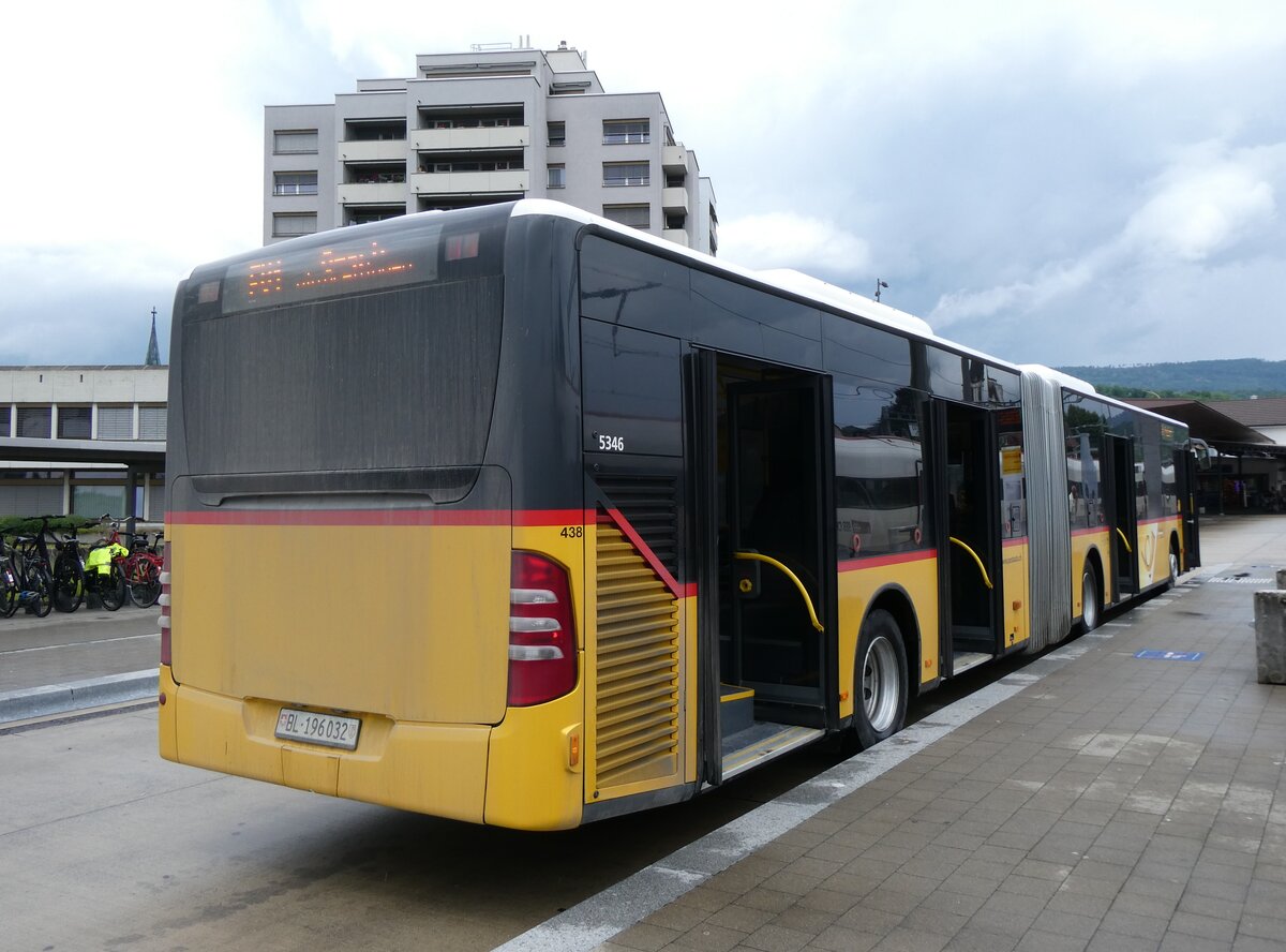 (276'250) - PostAuto Nordschweiz (vermietet an Stutz, Jonen) - Nr. 438/BL 196'032/PID 5346 - Mercedes am 3. Juni 2025 beim Bahnhof Laufen
