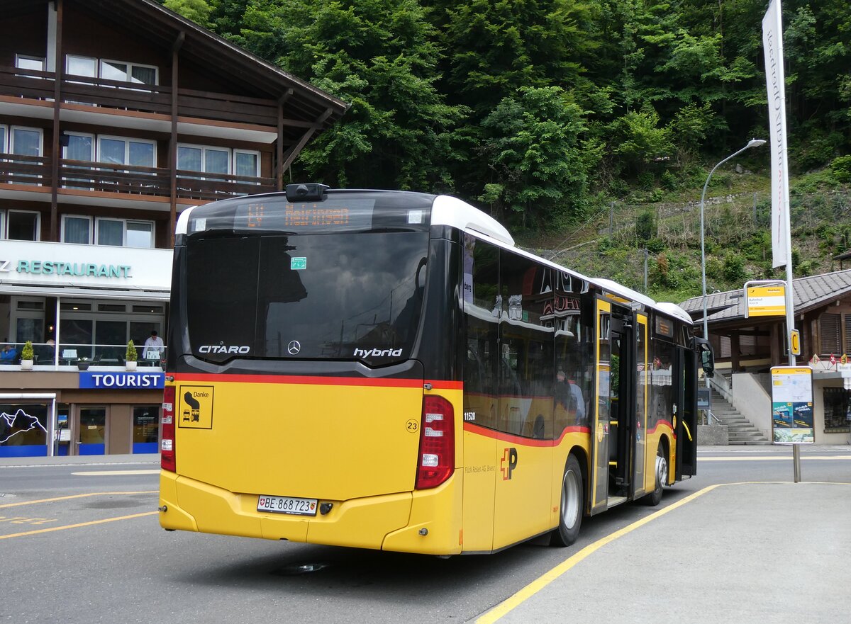 (276'481) - Fl�ck, Brienz - Nr. 23/BE 868'723/PID 11'528 - Mercedes am 7. Juni 2025 beim Bahnhof Brienz
