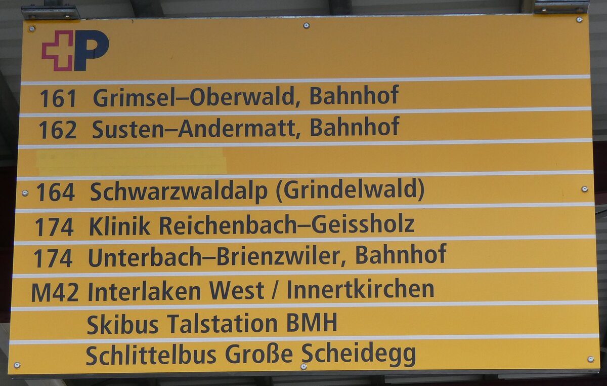 (276'748) - +P-Haltestellenschild - Meiringen, Postautostation - am 15. Juni 2025