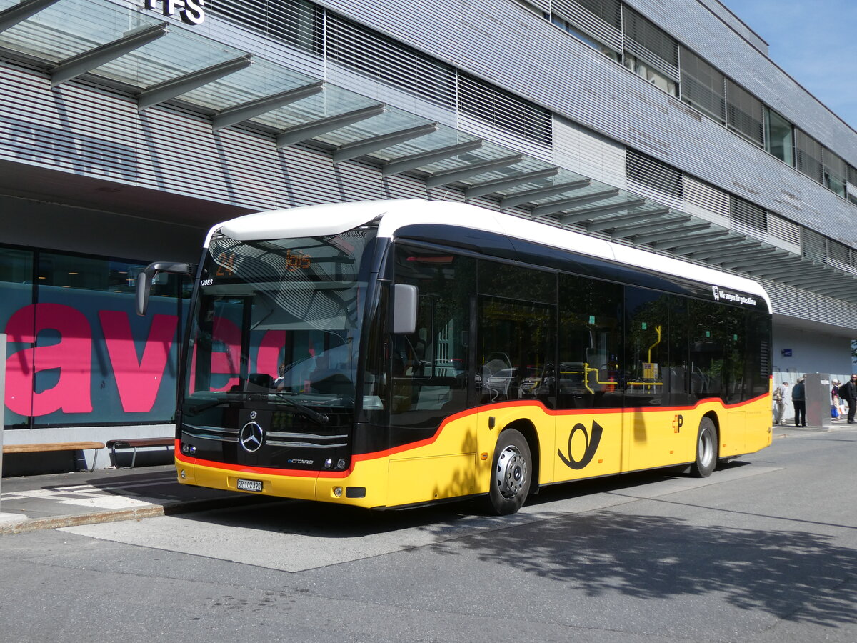 (276'883)  Gessinger, Bad Ragaz - GR 102'390/PID 12'083 - eMercedes am 18. Juni 2025 beim Bahnhof Landquart