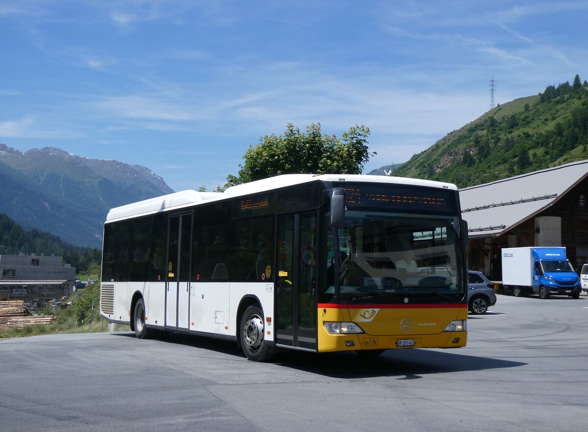 (276'900) - PostAuto Graub�nden - GR 101'421/PID 4755 - Mercedes (ex PostAuto Ostschweiz; ex PostAuto Graub�nden GR 102'394) am 18. Juni 2025 beim Bahnhof Scuol-Tarasp