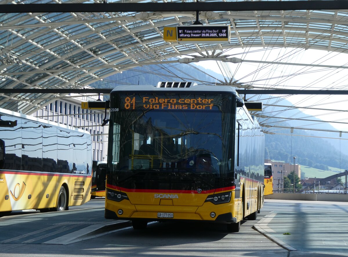 (276'959) - PostAuto Graub�nden - GR 177'050/PID 12'108 - Scania am 18. Juni 2025 in Chur, Postautostation