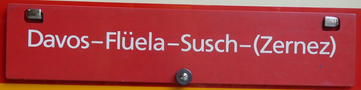 (276'987) - Routentafel - Davos-Fl�ela-Susch-(Zernez) - am 19. Juni 2025 in Thusis, Postautostation