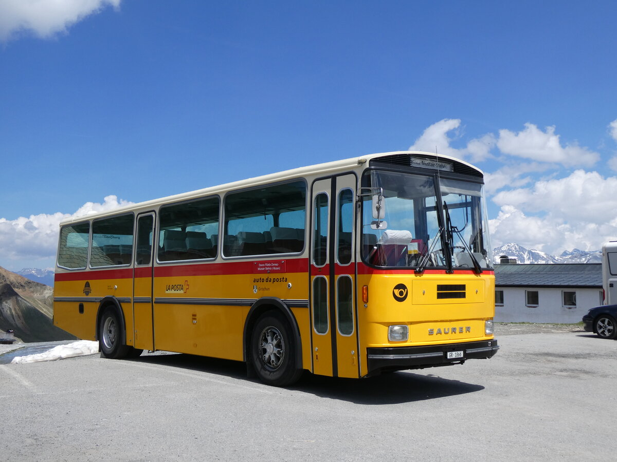 (277'041) - Aus der Schweiz: Gaudenz, Andeer - GR 1866 - Saurer/R&J (ex Mark, Andeer PID 2824; ex PostAuto Graub�nden; ex P 24'350) am 19. Juni 2025 auf dem Stilfserjoch