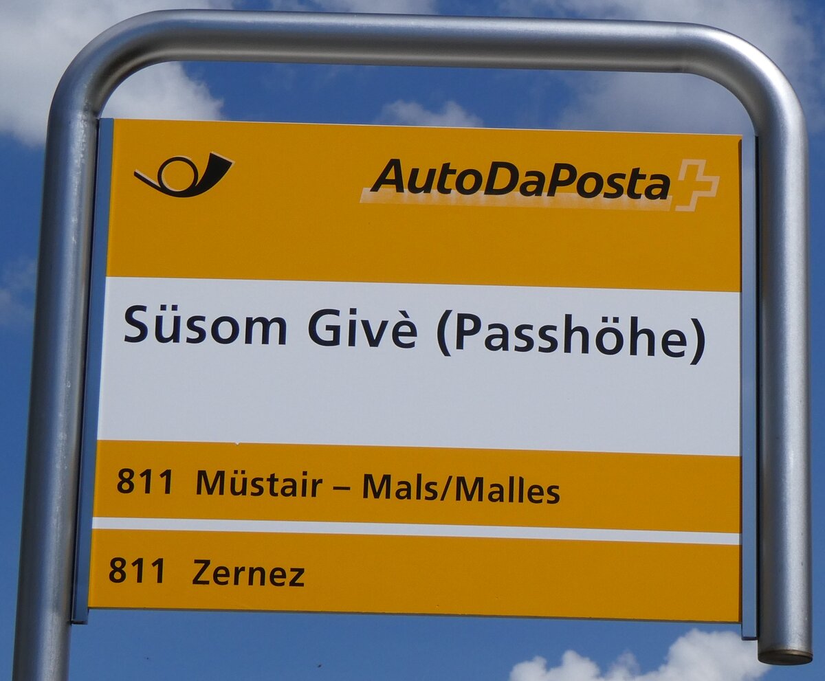(277'054) - PostAuto-Haltestellenschild - S�som Giv� (Passh�he) - am 19. Juni 2025