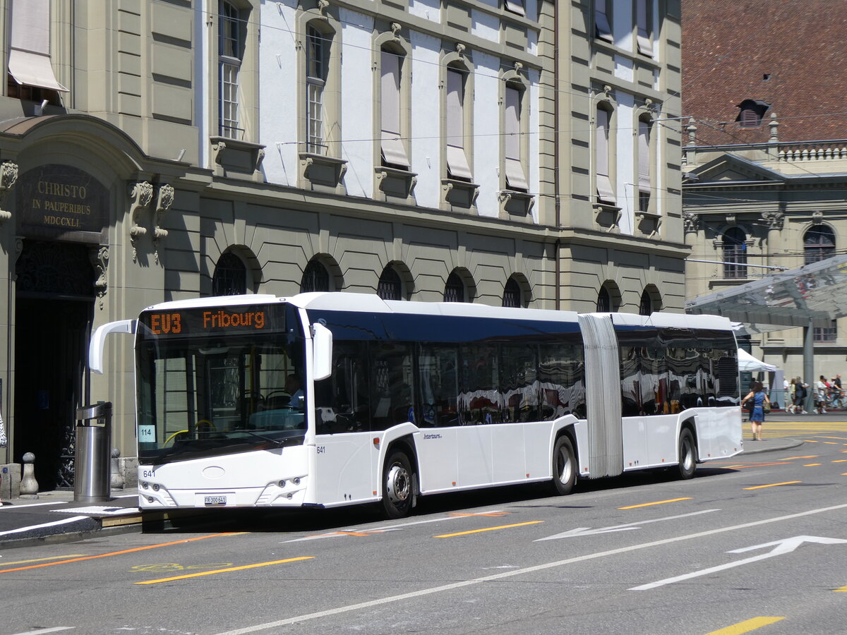 (277'336) - Intertours, Domdidier - Nr. 641/FR 300'641 - Solaris (ex PostBus/A BD 15'710) am 28. Juni 2025 beim Bahnhof Bern