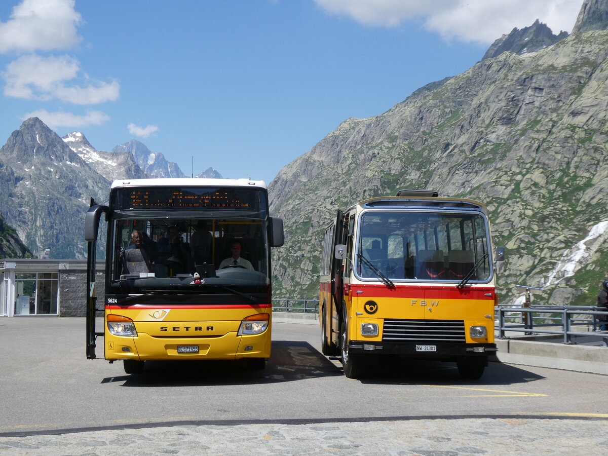 (277'421) - PostAuto Bern - Nr. 73/BE 171'453/PID 5624 - Setra (ex AVG Meiringen Nr. 73) + Lambach, Gommiswald - NW 24'301 - FBW/Eggli (ex Tanner+Lambach, Reigoldswil; ex Lambach, Rieden; ex Meier, Gr�t; ex AVG Grindelwald Nr. 13; ex P 24'182) am 1. Juli 2025 in Grimsel, Hospiz 