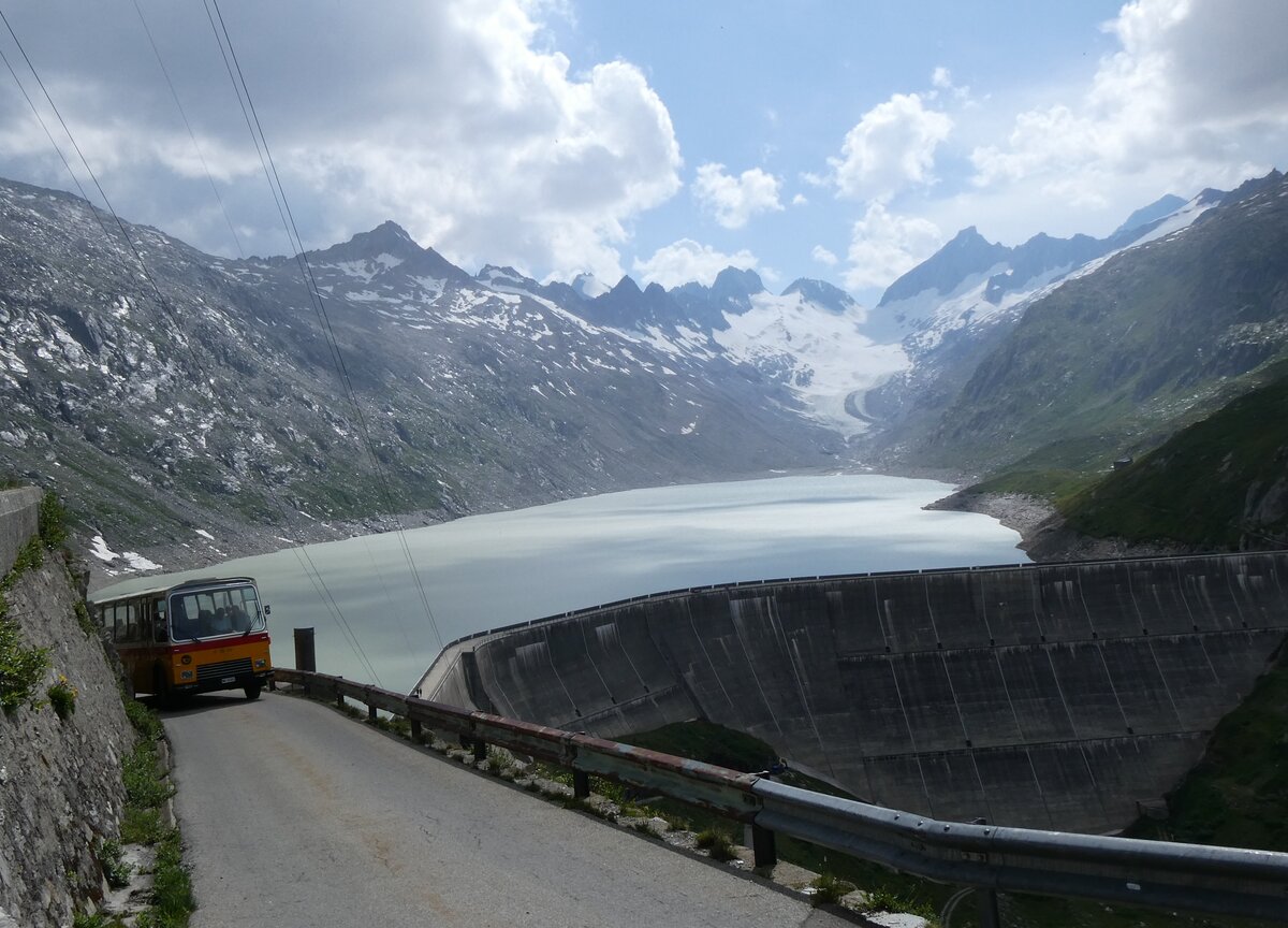 (277'451) - Lambach, Gommiswald - NW 24'301 - FBW/Eggli (ex Tanner+Lambach, Reigoldswil; ex Lambach, Rieden; ex Meier, Gr�t; ex AVG Grindelwald Nr. 13; ex P 24'182) am 1. Juli 2025 in Oberaar, Stausee