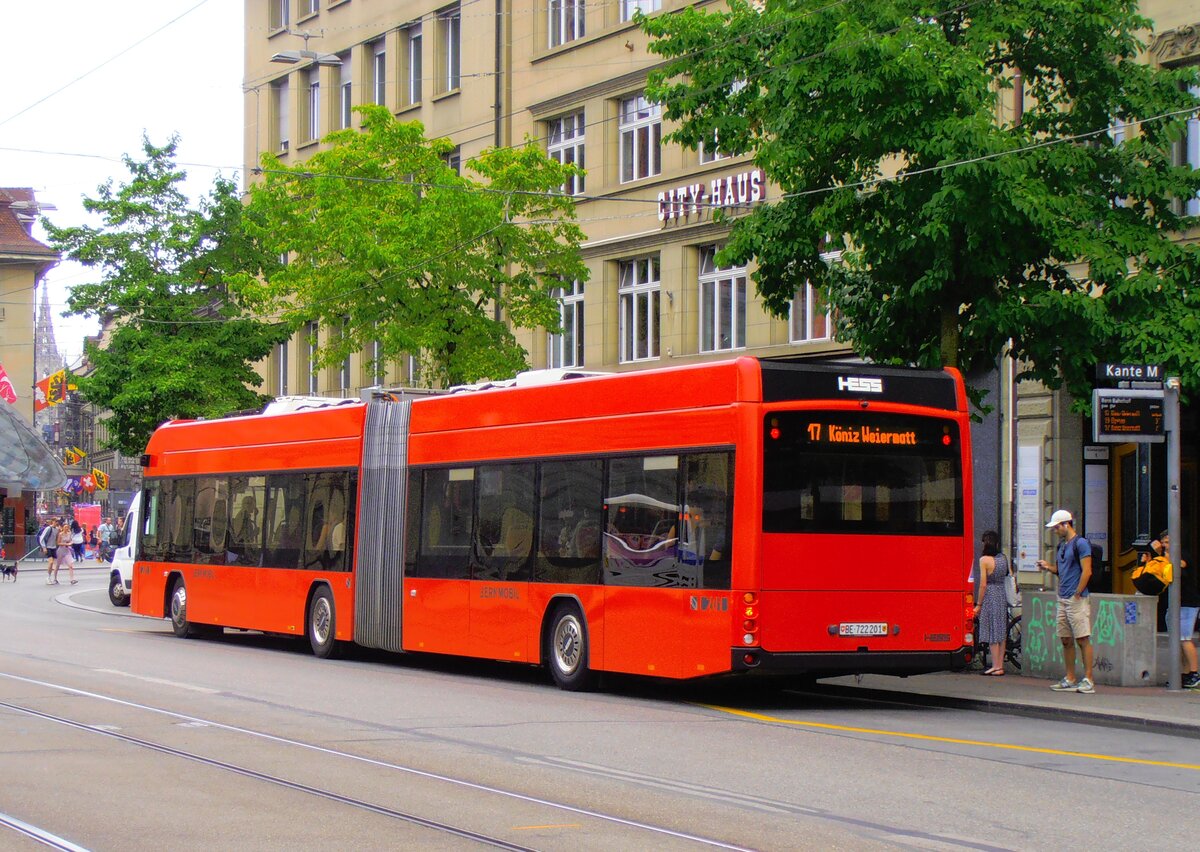 (277'518) - Bernmobil, Bern - Nr. 201/BE 722'201 - eHess am 4. Juli 2025 beim Bahnhof Bern