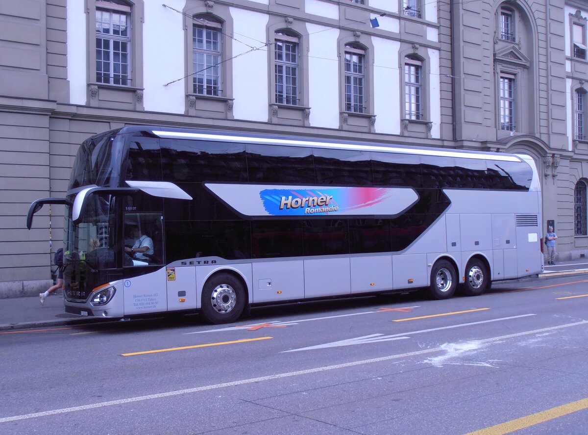 (277'638) - Horner, Tafers - Nr. 1/FR 300'501 - Setra am 6. Juli 2025 beim Bahnhof Bern