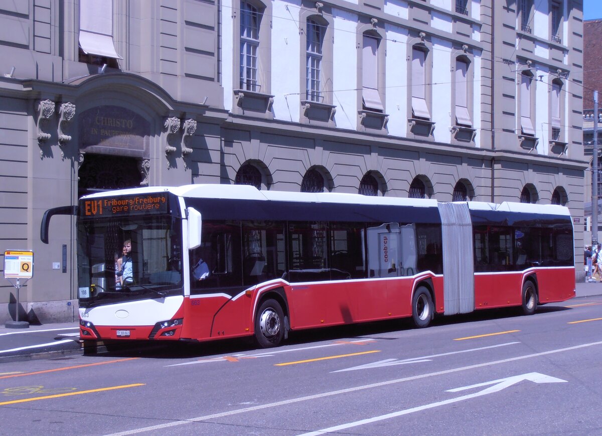 (277'817) - Intertours, Domdidier - Nr. 663/FR 300'663 - Solaris (ex PostBus/A BD 15'713) am 12. Juli 2025 beim Bahnhof Bern