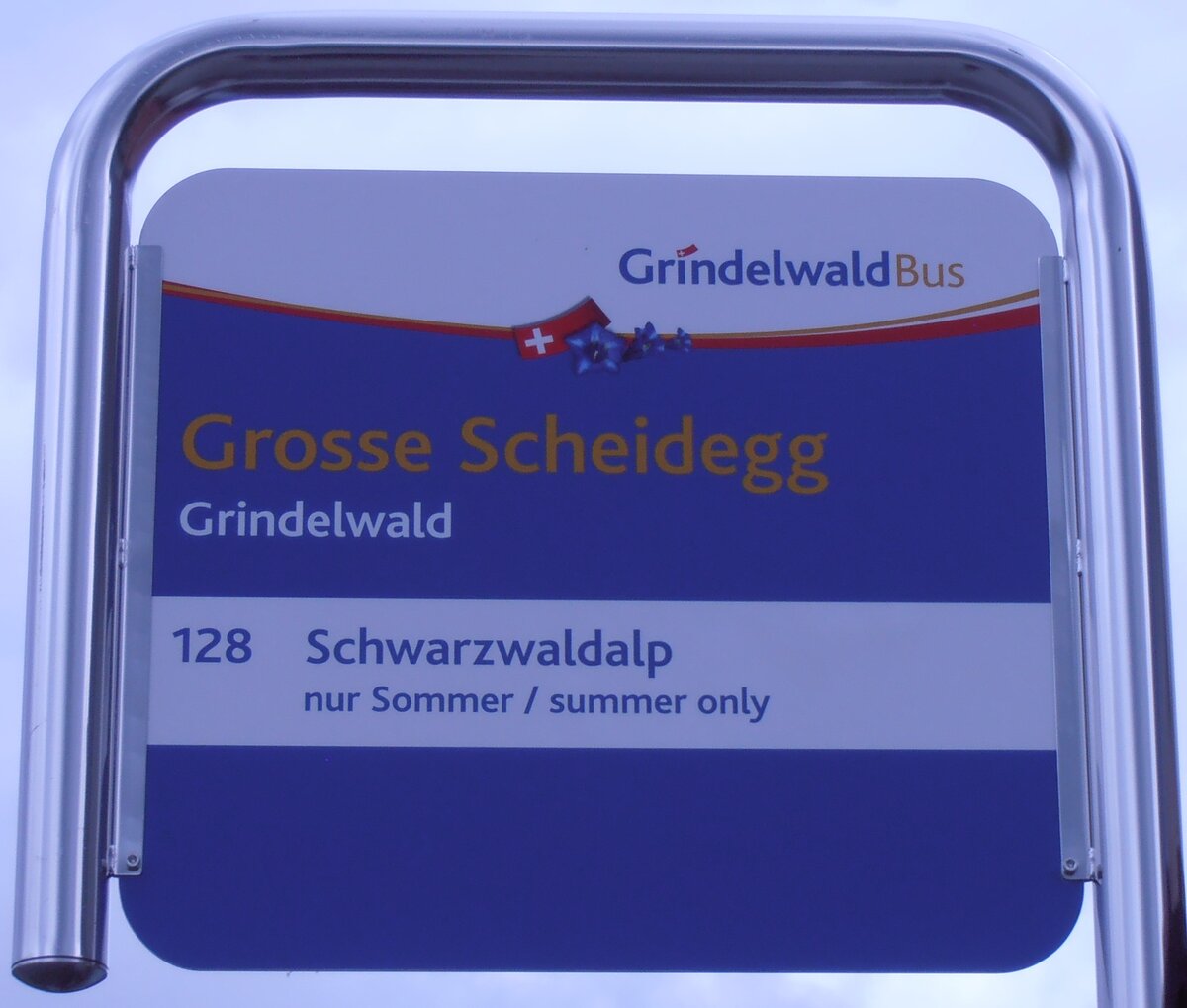 (277'856) - GrindelwaldBus-Haltestellenschild - Grindelwald, Grosse Scheidegg - am 15. Juli 2025