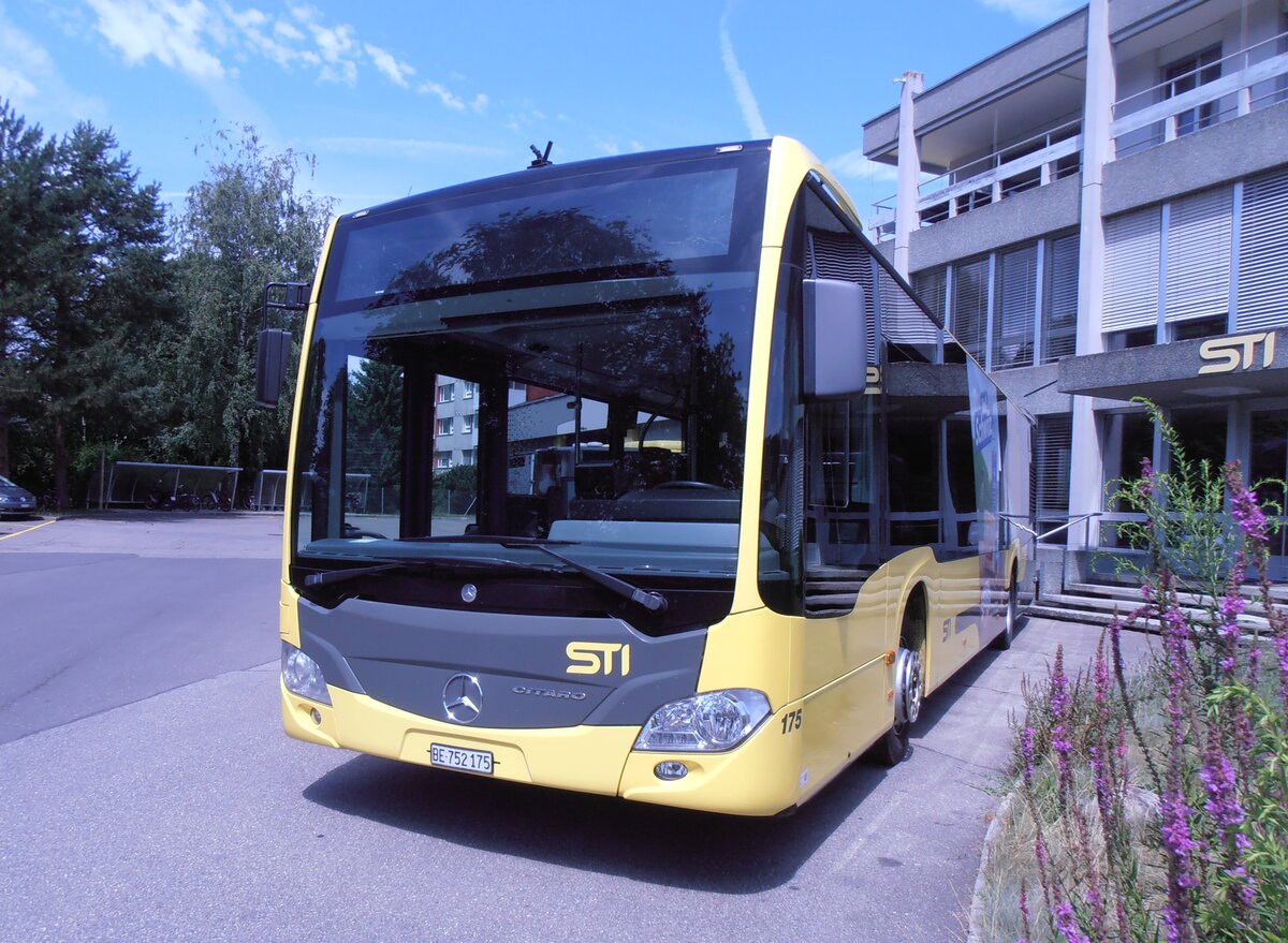 (277'975) - STI Thun - Nr. 175/BE 752'175 - Mercedes am 20. Juli 2025 in Thun, Garage