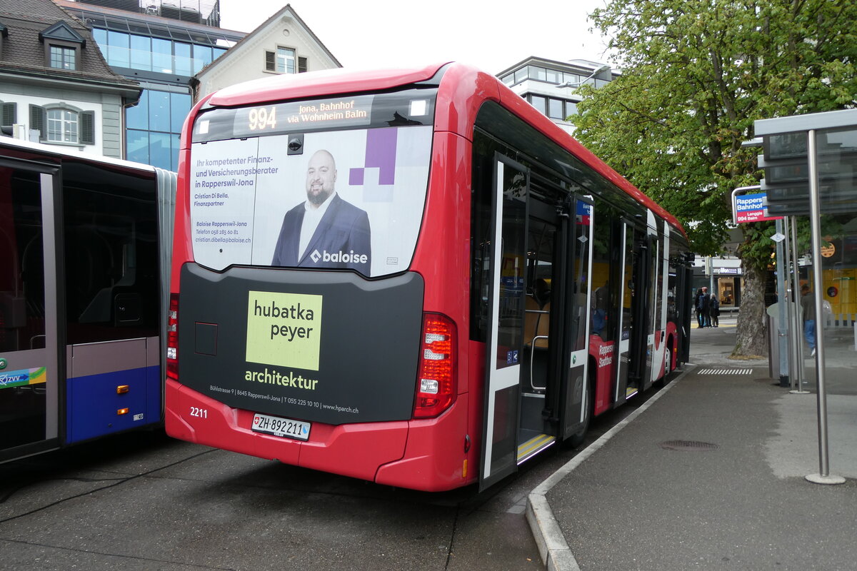 (278'000) - VZO Gr�ningen - Nr. 2211/ZH 892'211 - eMercedes am 25. Juli 2025 beim Bahnhof Rapperswil