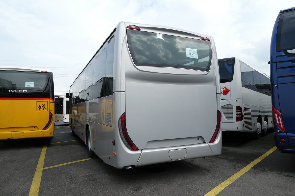 (278'113) - Taxi Romontois, Romont - (68'431) - Iveco am 27. Juli 2025 in Kerzers, Interbus