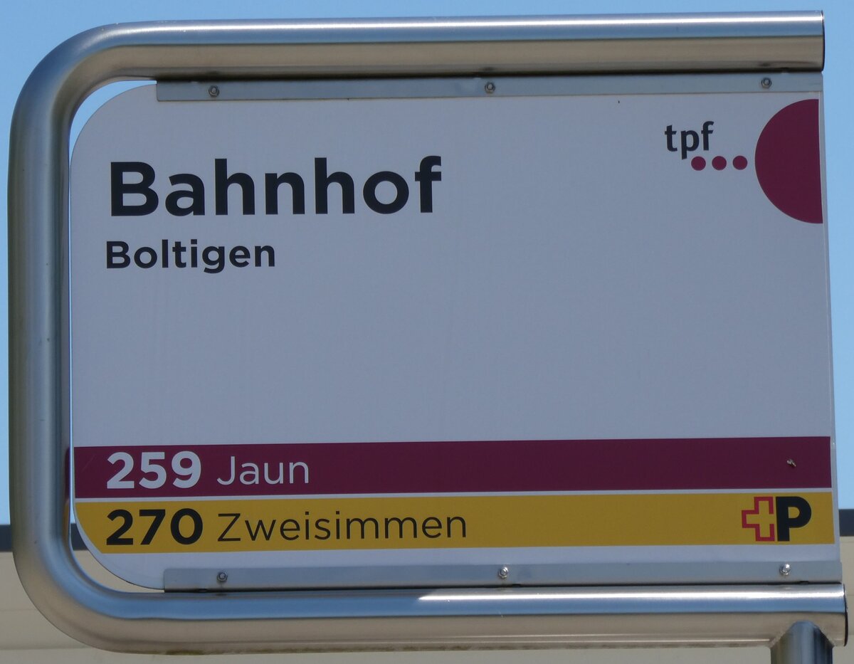 (278'599) - tpf/+P-Haltestellenschild - Boltigen, Bahnhof - am 7. August 2025