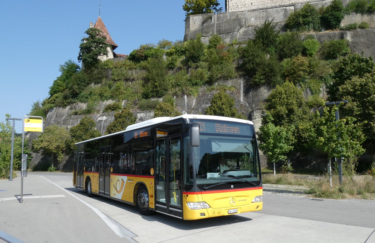 (278'850) - H�fliger, Sursee - Nr. 3/OW 11'868/PID 5557 - Mercedes am 15. August 2025 beim Bahnhof Laupen (Einsatz PostAuto)