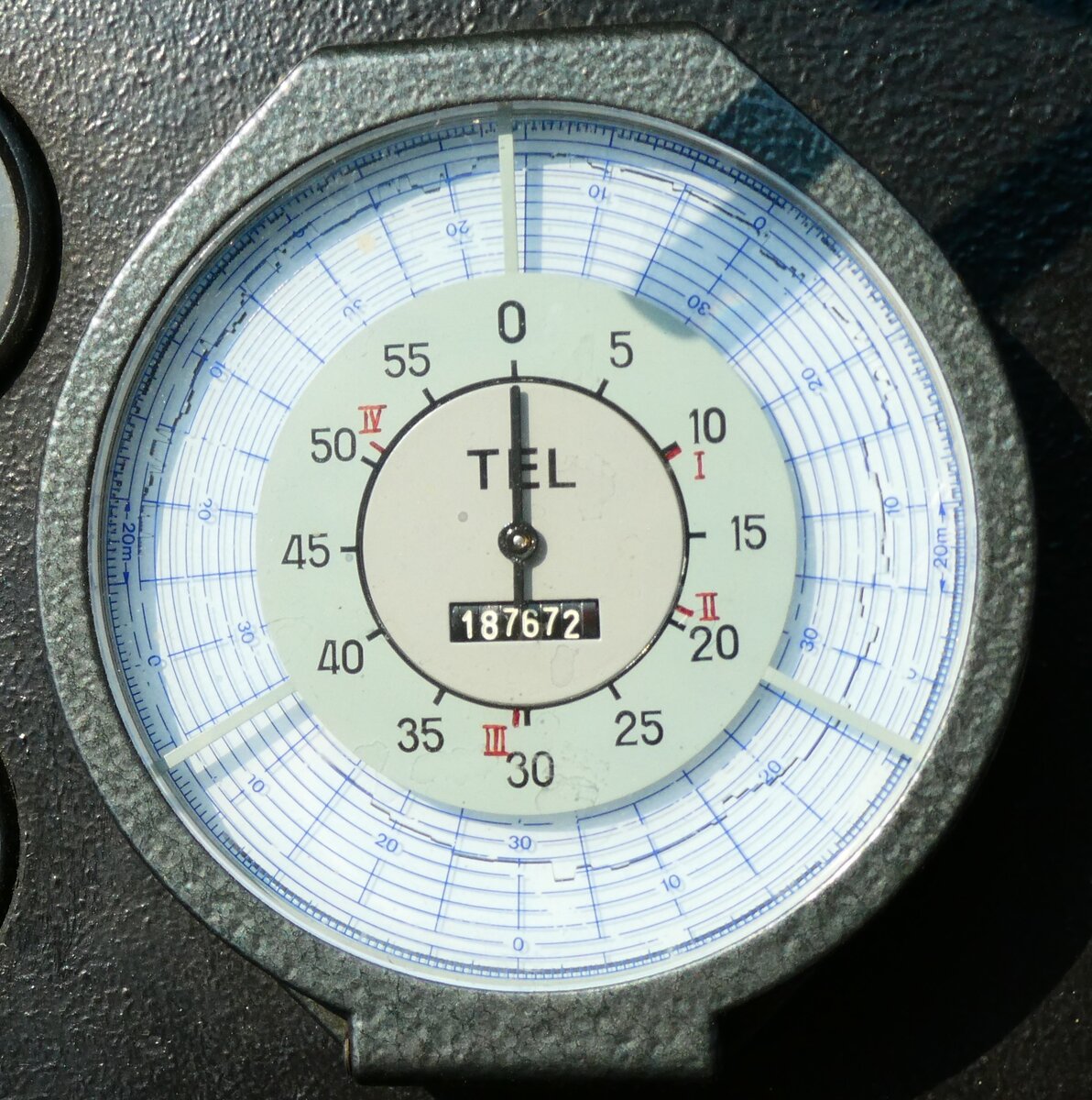 (279'016) - VBZ Z�rich (TMZ) - Nr. 324/ZH 66'324 - FBW/T�scher (ex Privat; ex VBZ Z�rich Nr. 324) am 16. August 2025 in Solothurn, Baseltor (Detailaufnahme - 1'187'672 Kilometer)