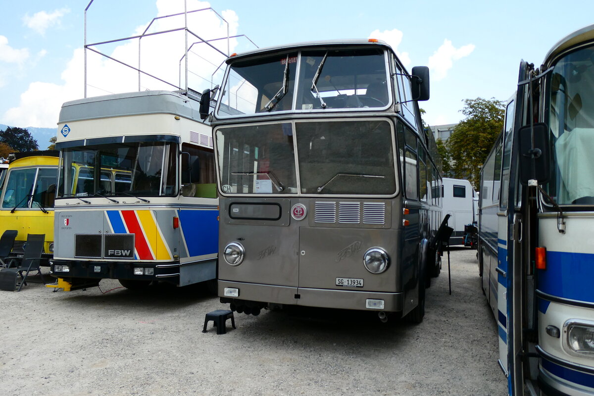 (279'075) - Schneider, Ernetschwil - SG 13934 - FBW/T�scher Hochlenker (ex Basler, Hofstetten; ex VBZ Z�rich Nr. 244) am 16. August 2025 in Solothurn, Baseltor
