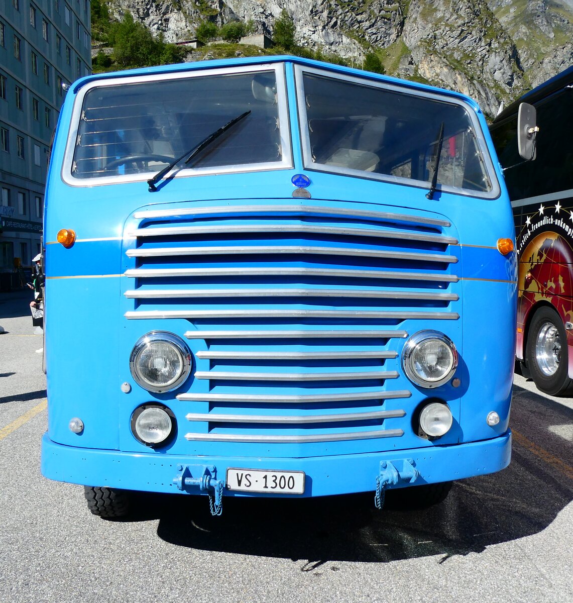 (279'287) - Theytaz, Sion - VS 1300 - Saurer/Mudry am 23. August 2025 in Dixence, Le Chargeur