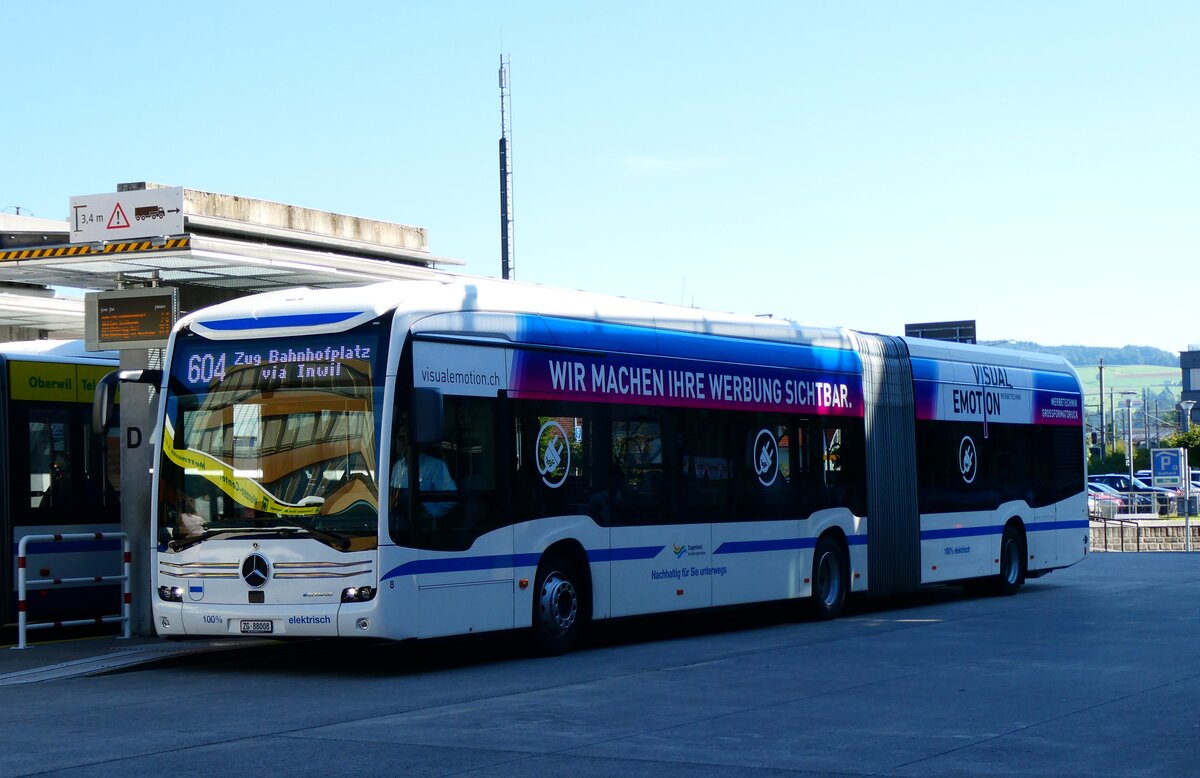 (279'398) - ZVB Zug - Nr. 8/ZG 88'008 - eMercedes am 26. August 2025 beim Bahnhof Bar