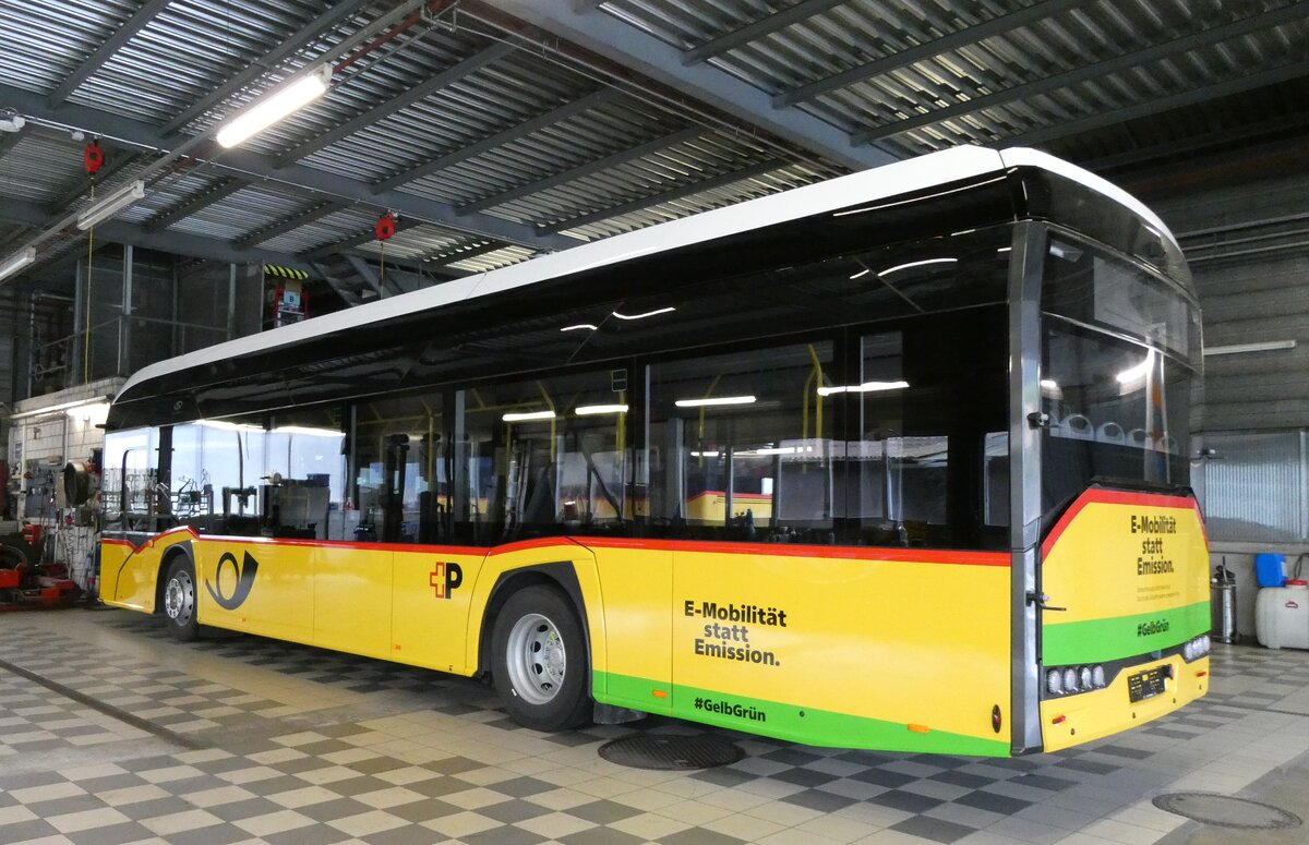(279'908) - PostAuto Bern - BE 862'367/PID 12'281 - eSolaris am 5. September 2025 in Gstaad, Garage