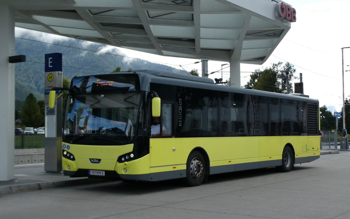 (280'443) - Breuss, Rankweil - FK VVV 2 - VDL am 16. September 2025 beim Bahnhof Seefeld