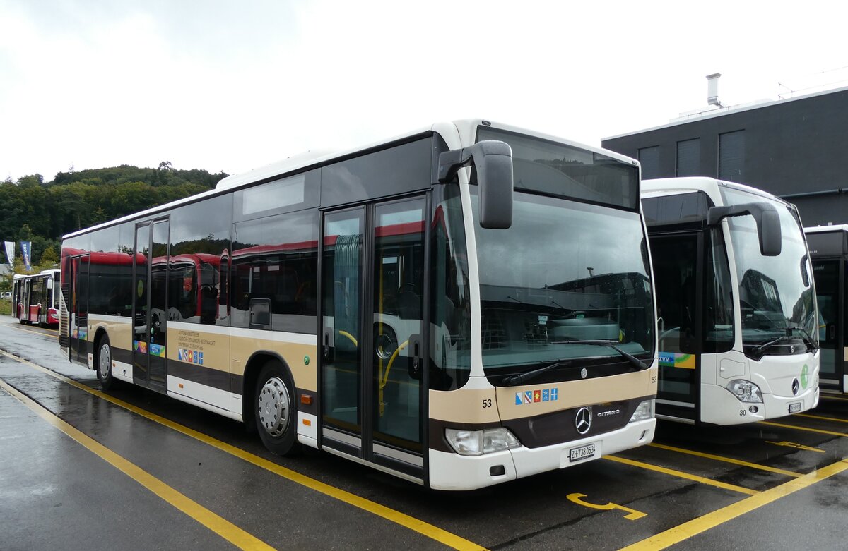 (280'762) - AZZK Zollikon - Nr. 53/ZH 738'053 - Mercedes am 27. September 2025 in Winterthur, Daimler Buses