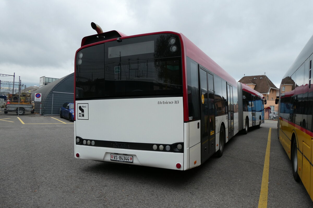 (281'229) - PostAuto Wallis - Nr. 62/VS 84'344/PID 10'027 - Solaris am 11. Oktober 2025 in Yverdon, Garage