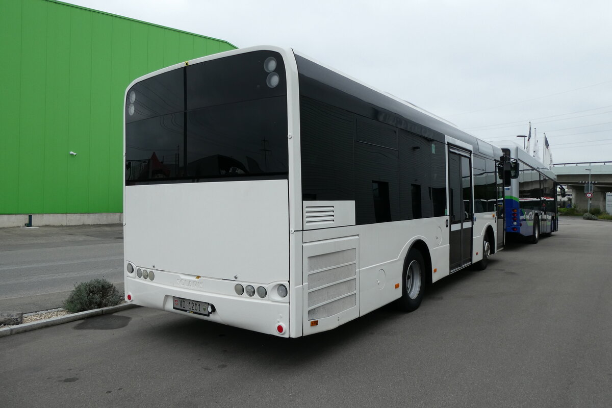 (281'287) - TPC Aigle - VD 1201 - Solaris am 11. Oktober 2025 in Kerzers, Interbus