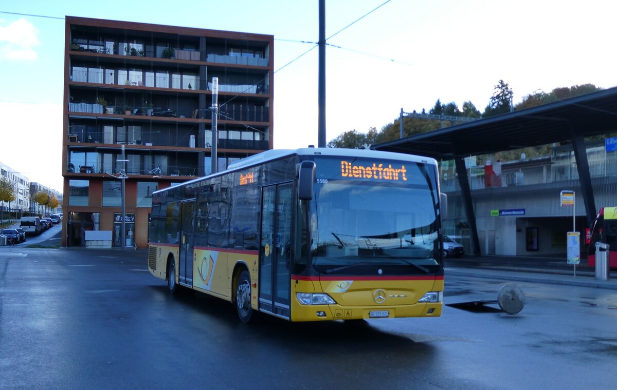 (281'764) - PostAuto Bern - Nr. 5580/BE 555'831/PID 5580 - Mercedes (ex Nr. 531) am 24. Oktober 2025 beim Bahnhof Bern Br�nnen Westside