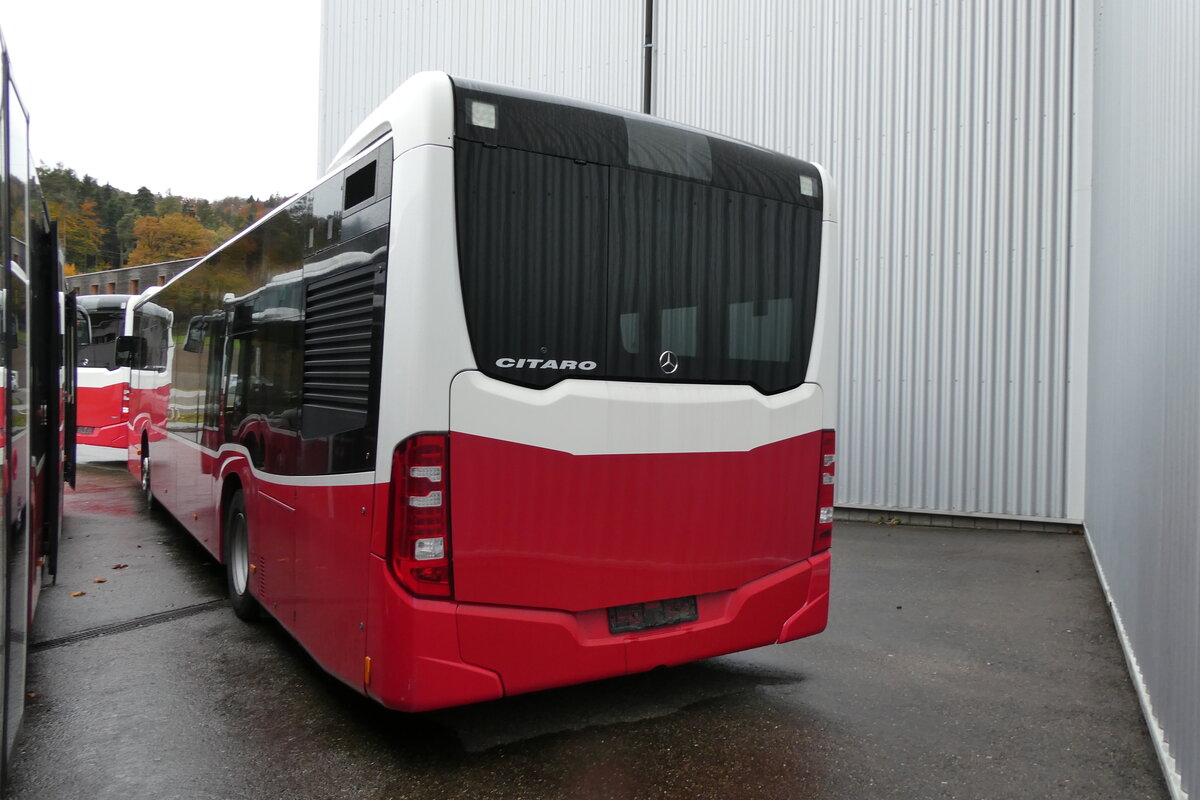 )281'802) - CarPostal Ouest - PID 12'316 - Mercedes (ex Breuss, A-Rankweil; ex Wiener Linien, A-Wien Nr. 8133) am 25. Oktober 2025 in Winterthur, Daimler Buses