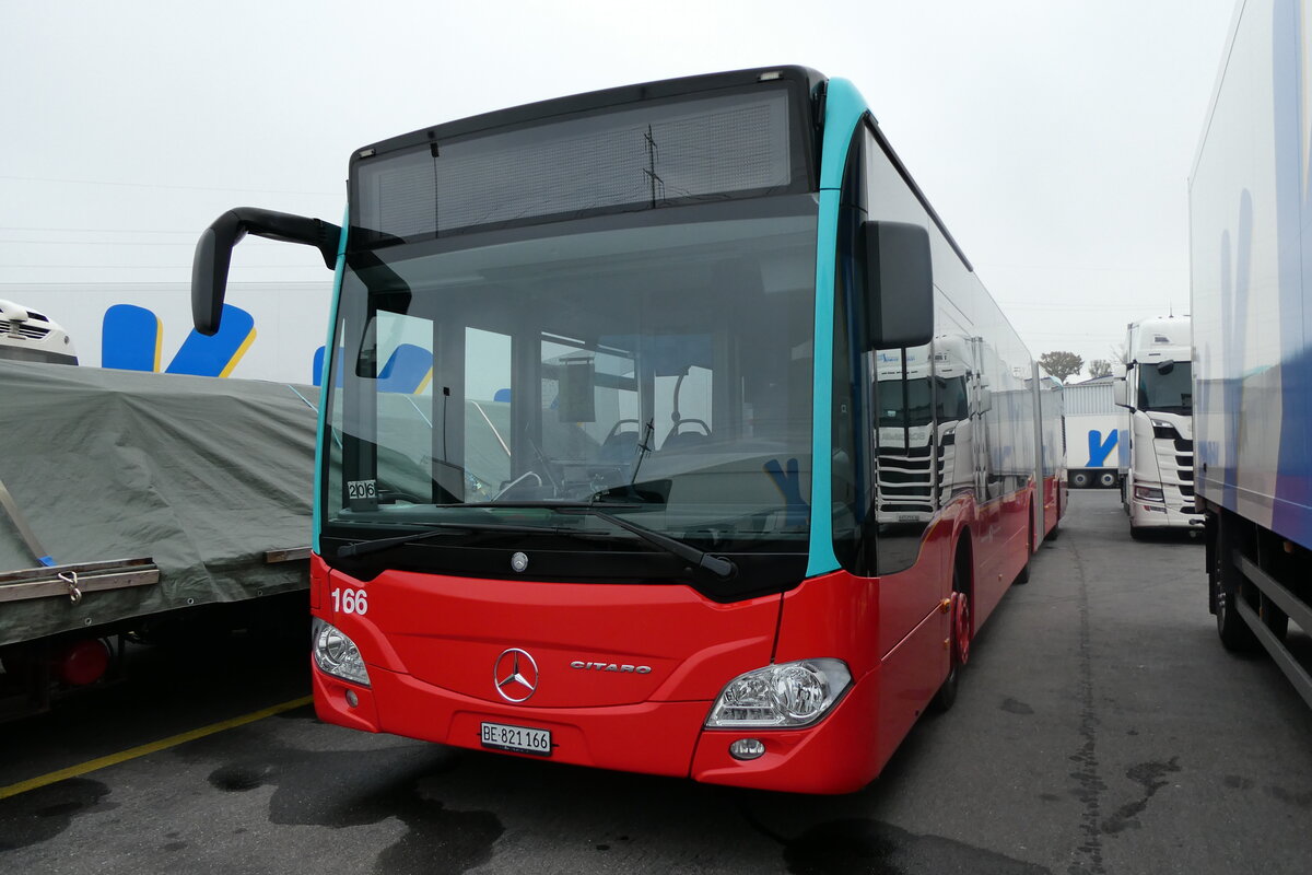 (281'996) - VB Biel - Nr. 166/BE 821'166 - Mercedes am 1. November 2025 in Kerzers, Interbus