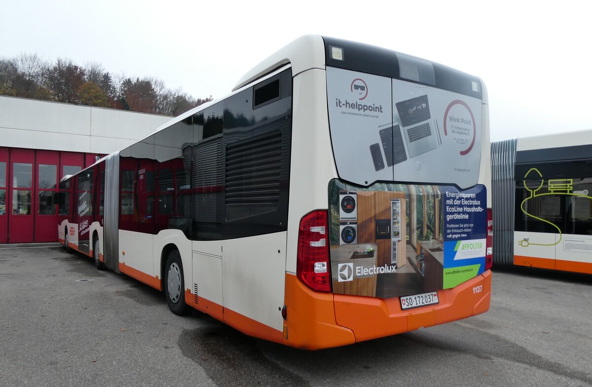 (282'201) - BSU Solothurn - Nr. 1137/SO 172'037 - Mercedes (ex Nr. 37) am 8. November 2025 in Zuchwil, Garage
