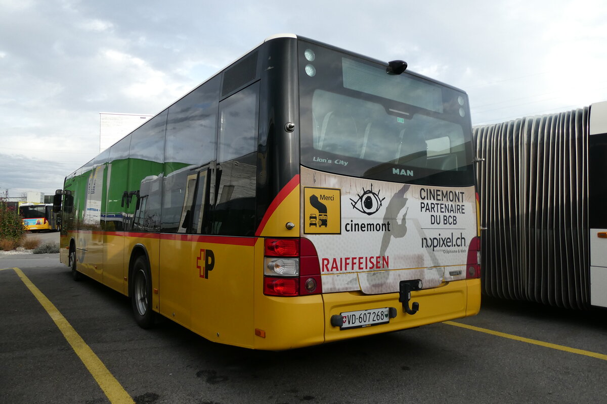 (282'474) - CarPostal Ouest - VD 607'268/PID 10'385 - MAN (ex JU 52'241; ex Nr. 60) am 15. November 2025 in Kerzers, Interbus