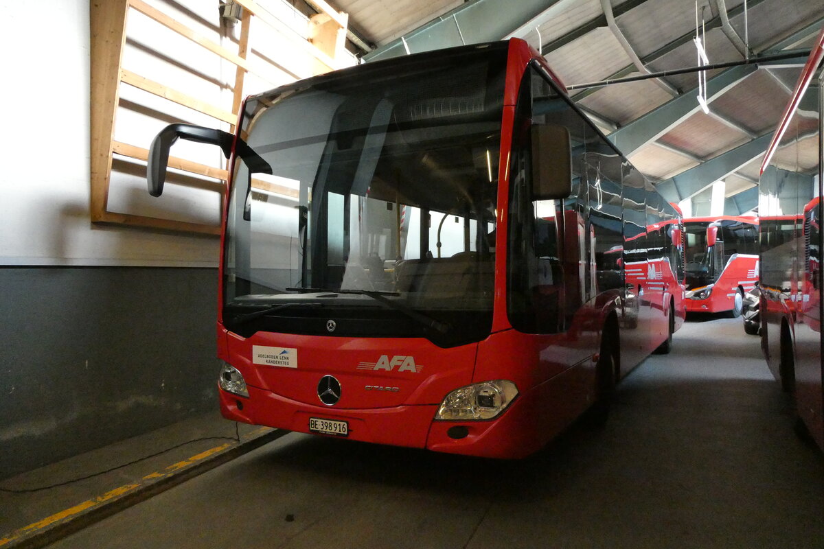 (283'321) - AFA Adelboden - Nr. 90/BE 398'916 - Mercedes am 20. Dezember 2025 in Adelboden, Busstation