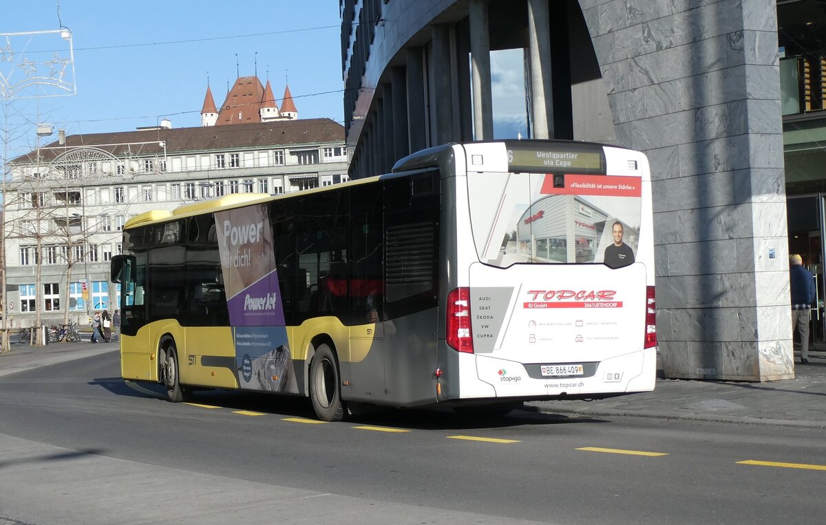 (283'389) - STI Thun - Nr. 409/BE 866'409 - Mercedes am 21. Dezember 2025 beim Bahnhof Thun