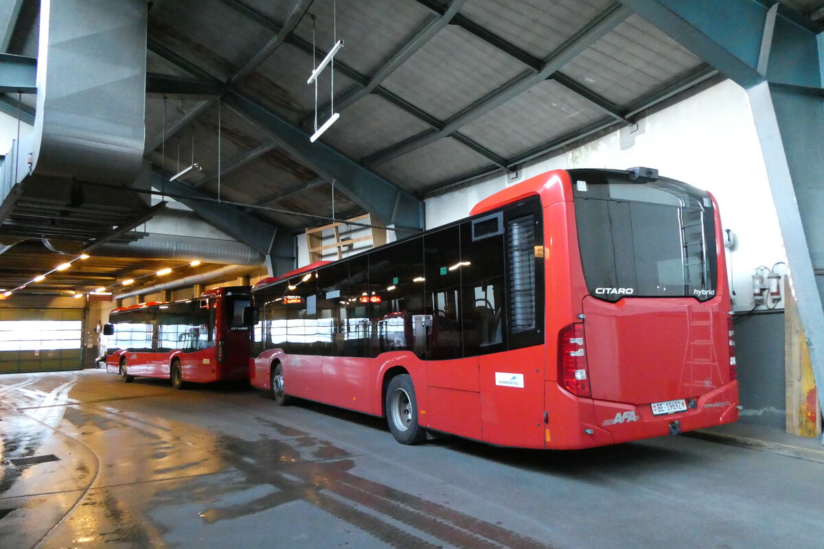 (283'504) - AFA Adelboden - Nr. 92/BE 19'692 - Mercedes am 25. Dezember 2025 in Adelboden, Busstation