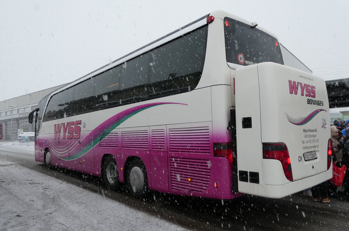 (283'863) - Wyss, Boningen - Nr. 50/SO 21'263 - Setra am 10. Januar 2026 beim Bahnhof Frutigen
