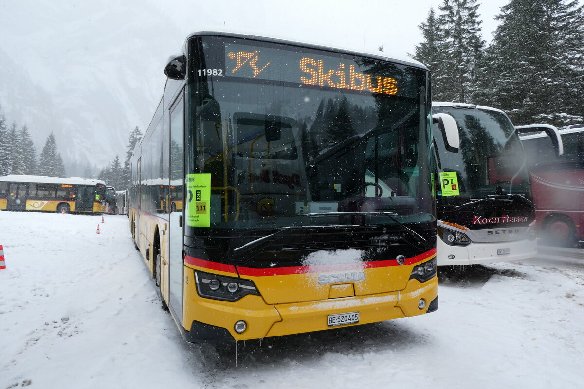 (283'919) - Engeloch, Riggisberg - Nr. 12/BE 520'405/PID 11'982 - Scania am 10. Januar 2026 in Adelboden, Unter dem Birg