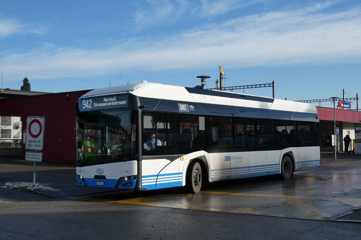 (284'180) - BOTG Amriswil - Nr. 423/TG 241'422 - eSolaris am 16. Januar 2026 beim Bahnhof Amriswil