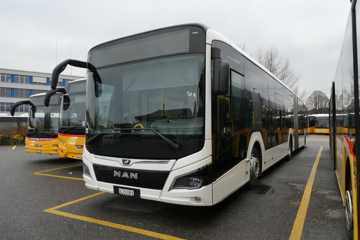 (284'495) - PostAuto Nordschweiz - BL 213'883/PID 12'418 - MAN (ex RSVG Troisdorf/D Nr. 2808) am 31. Januar 2026 in Yverdon, Garage