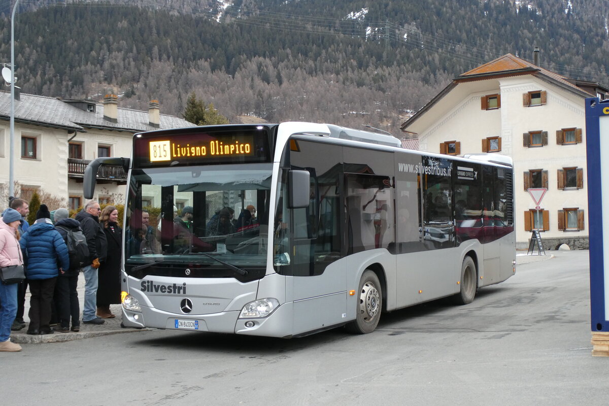 (284'869) - Aus Italien: Silvestri, Livigno - GN-840 GN - Mercedes am 14. Februar 2026 in Zernez, Post 