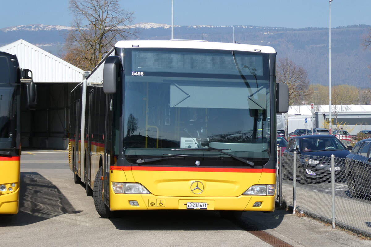 (285'607) - CarPostal Ouest - VD 232'431/PID 5498 - Mercedes am 21. M�rz 2026 in Yverdon, Garage