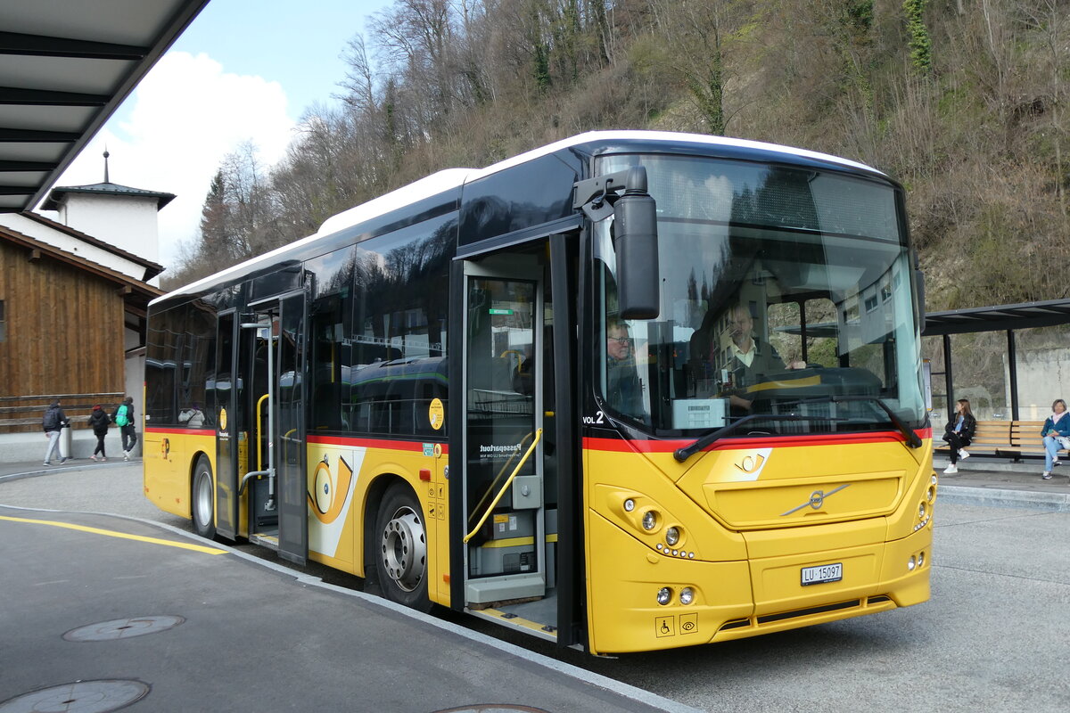 (285'688) - Amstein, Willisau - Nr. VOL 2/LU 15'097/PID 20'864 - Volvo am 23. M�rz 2026 beim Bahnhof Wolhusen