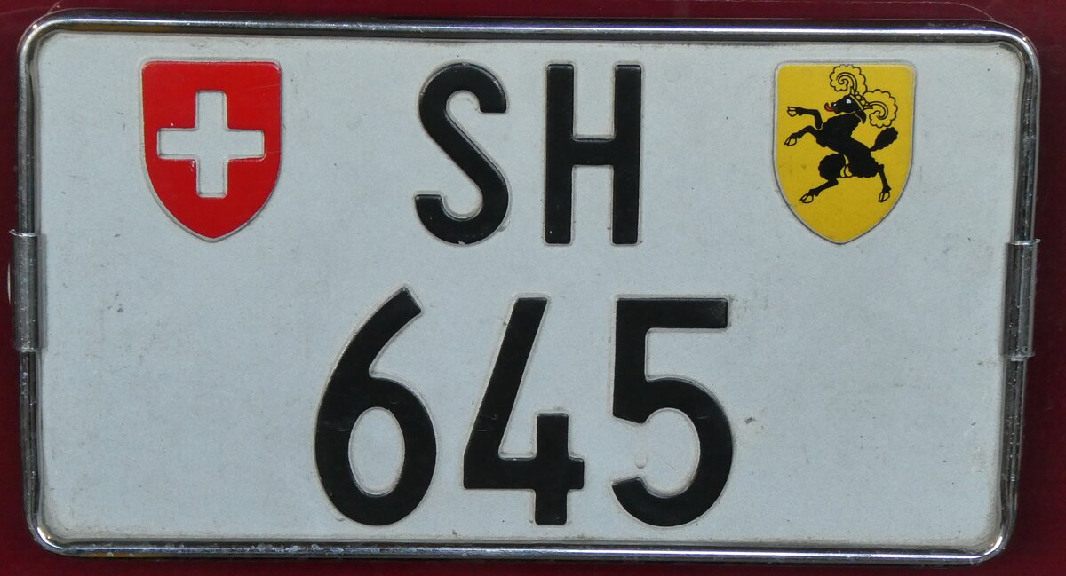 (286'082) - Nummernschild - SH 645 - am 11. April 2026 in Schaffhausen, Regionalbusgarage VBSH