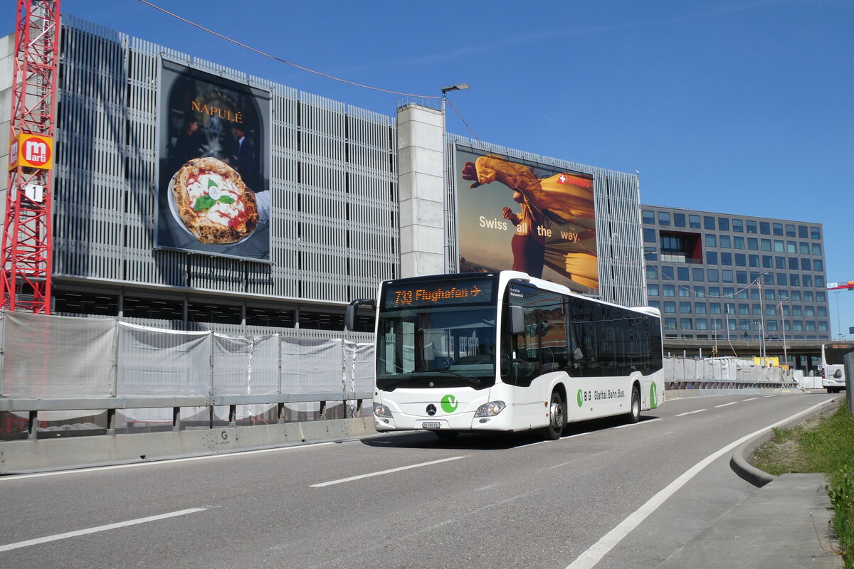 (286'312) - Maag, Kloten - Nr. 31/ZH 590'931 - Mercedes am 23. April 2026 in Z�rich-Flughafen