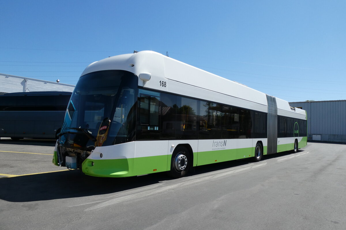 (286'434) - transN, La Chaux-de-Fonds - Nr. 168/NE 209'168 - Hess/Hess Gelenktrolleybus am 25. April 2026 in Kerzers, Interbus