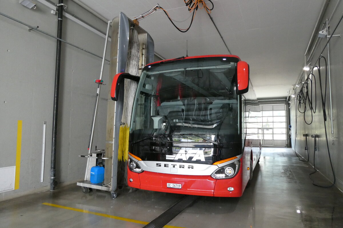 (286'559) - AFA Adelboden - Nr. 23/BE 26'709 - Setra (ex Deutschland) am 1. Mai 2026 in Frutigen, Garage